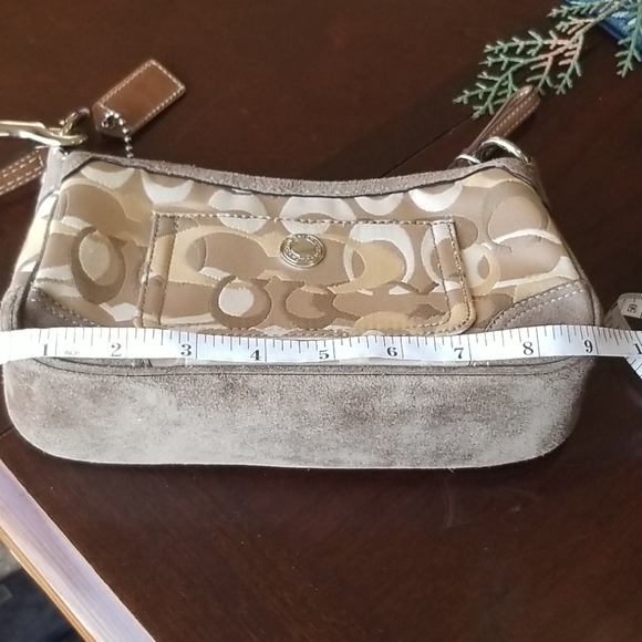 Coach KO5K-2171 Women's Small handbag 👜 - Picture 10 of 12